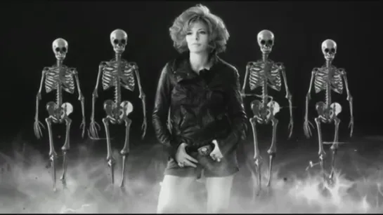 Mylene Farmer - Cest dans lair