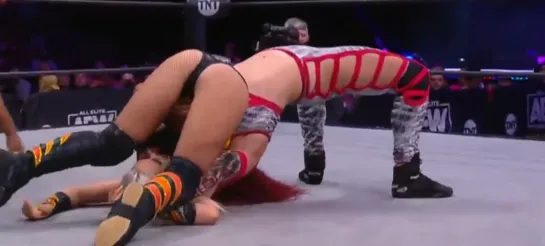 Penelope Ford vs Masha Slamovich