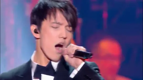 Dimash Kudaibergen - S.O.S dun terrien en détresse _ Live dans Les Années Bonhe