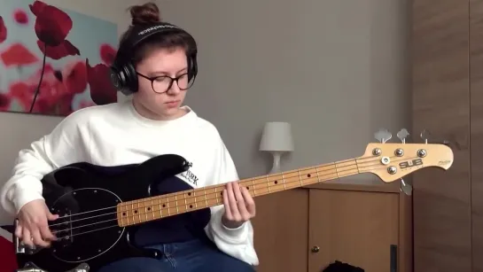 Dua Lipa - Don't Start Now (Bass Cover juliaplaysgroove)  • 25-02-2021