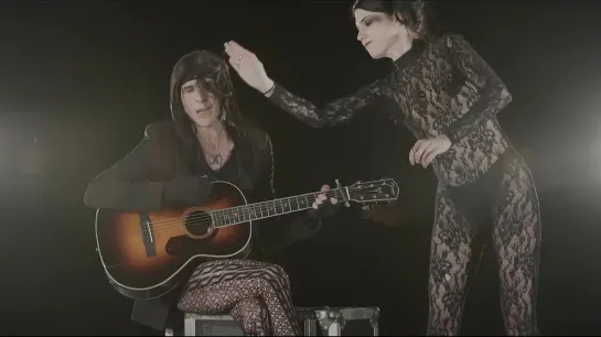 IAMX -  Surrender  • 06-03-2020  Acoustic Officel