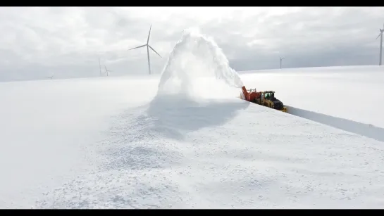 Øveraasen UTV 400 og 370 HS freser snø på Raggo vindmøllepark!  • 2020