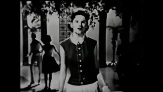 1963.  Peggy March - I Will Follow Him (remastered audio)