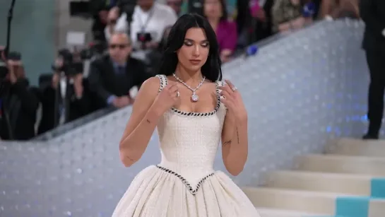 Dua Lipa Gets Ready for the Met Gala 2023