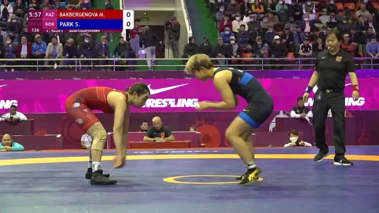 Round 3 WW - 68 kg_ M. BAKBERGENOVA (KAZ) v. S. PARK (KOR)