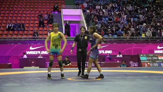 Round 4 WW - 59 kg_ D. KAYUMOVA (KAZ) v. S. SARITA (IND)