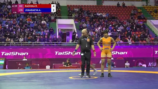 Round 3 WW - 65 kg_ R. RADHIKA (IND) v. A. JUMABAEVA (UZB)