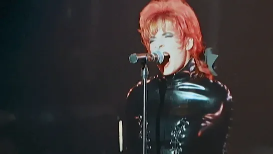 Mylène Farmer - Déshabillez-Moi 1080p (Live, Forest National, Belgium) (1989 - 2019 ReMaster)