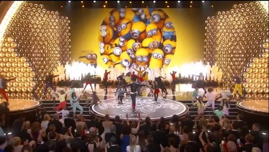 Pharrell Performs "Happy" Live At The Oscars