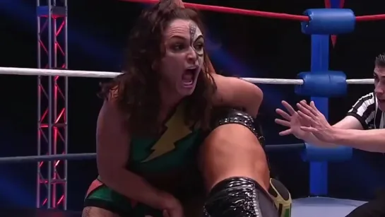 Serena Deeb vs thunder Rosa (NWA World Women's title)