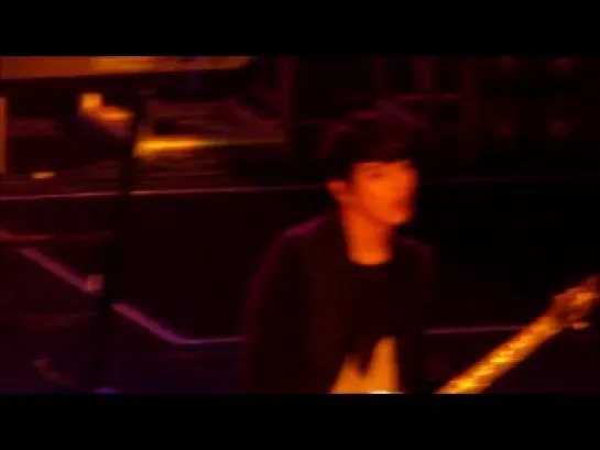 [FanCam] CNBLUE - Get away ( Blue Moon в Гуанчжоу 07/09/2013)