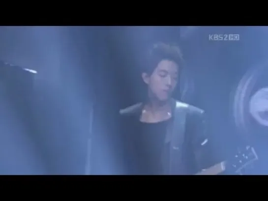 KBS "Gayo Daechukja " CNBLUE - Hey you 28/12/2012