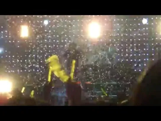 "Take FTIsland" Flower Rock ( 2-1) 15/12/2012