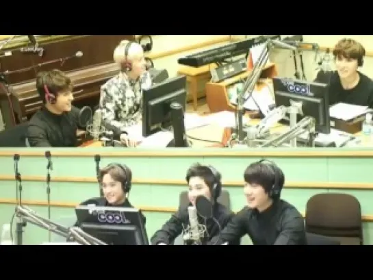 ДжонХун(лидер FTISLAND) в прямом эфире радио Sukira звонит Пак Шин Хе 29/11/2013 (без перевода)