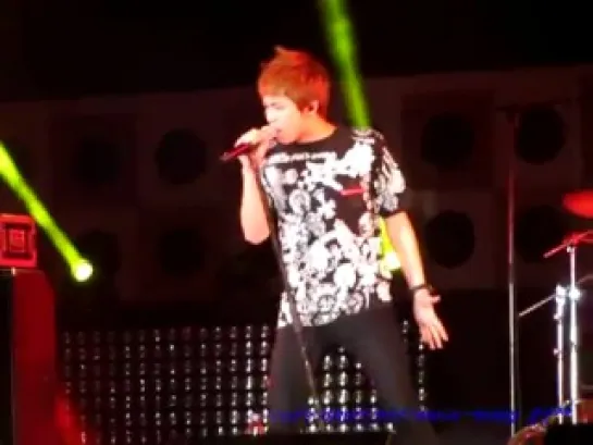 [FanCam]FTISLAND - Severely в  Yeosu Expo(06/08/2012)