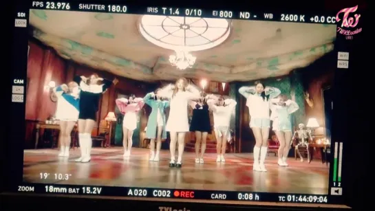 TWICE "TT" M/V Behind