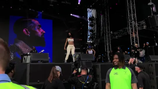 Teyana Taylor - Gonna Love Me (RIP Nipsey Hussle) & Rose In Harlem (Dreamville Festival 2019 - Raleigh, NC - 4/6/19)