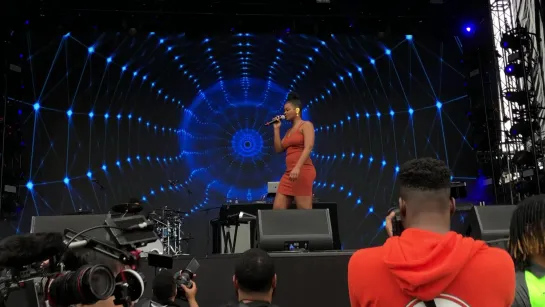 Ari Lennox - GOAT & Pedigree (Dreamville Festival 2019 - Raleigh, NC - 4/6/19)