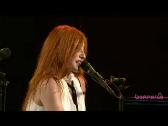 Tori Amos - A Sorta Fairytale [Live]