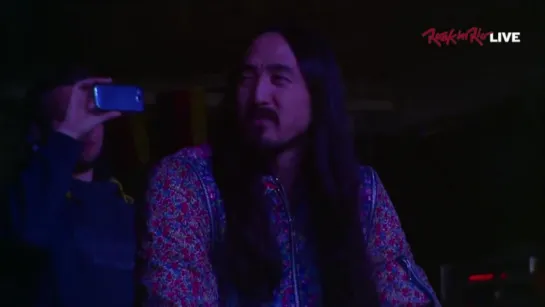 Steve Aoki singing Linkin Park  @Rock in Rio 2014