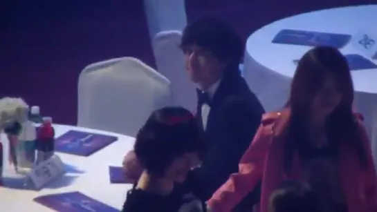 13.01.31 Seoul Music Awards Fancam 9 - Lee Seung Gi [XzedUXMWnJM]