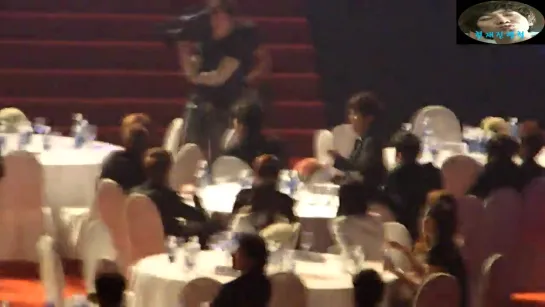 [fancam] 120119 Lee Seung Gi#3 [8KmY91hW5Bw]