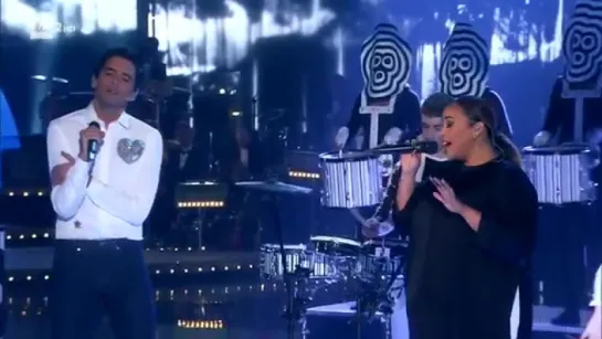 I Clean Bandit con Mika in I Miss You - Stasera CasaMika