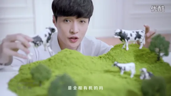 [VIDEO] 160529 Lay @ Tmall Tianmao International CF 5 15s - Milk Powder Ver.