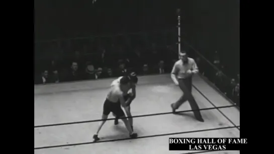 Jimmy McLarnin Beats Billy Petrolle May 27, 1932