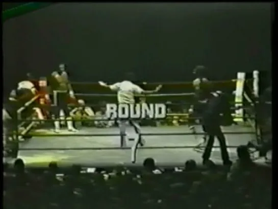 1981-12-03 Joe Frazier vs Jumbo Cummings