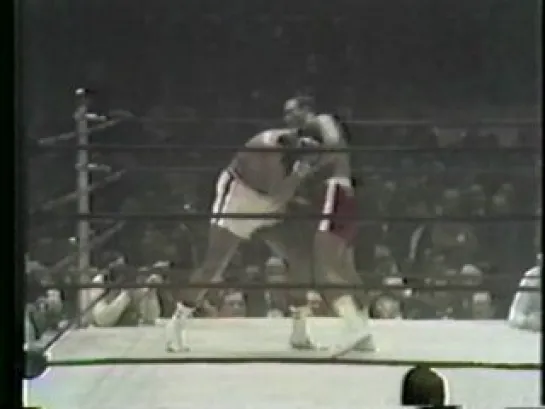 1968-03-04 Joe Frazier vs Buster Mathis (vacant NYSAC World Heavyweight Title)