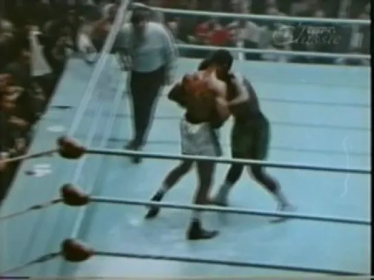 1966-11-21 Joe Frazier vs Eddie Machen