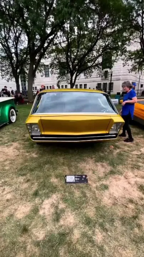 1965_Dodge_A100_“Dodge_Deora”_1967.mp4