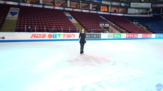 Evgenia Medvedeva rehearsing to "Windmills of Your Mind" at Skate Canada Gala 2019 (4K)