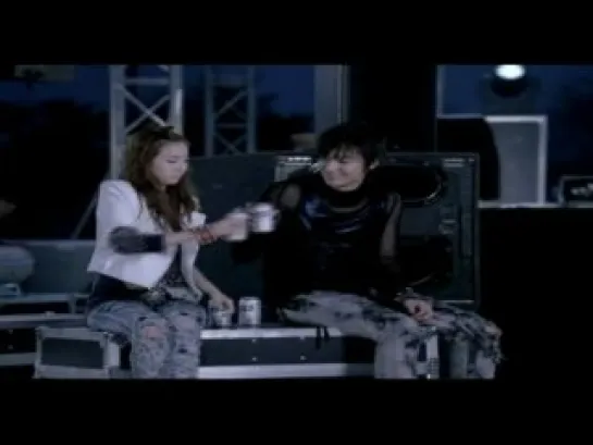 Sandara Park (2NE1) ft. CL - Kiss (Cass Beer CF OST)