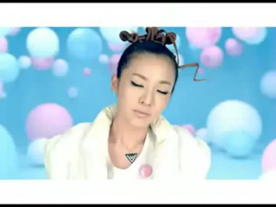 2NE1 - Samsung Corby CF