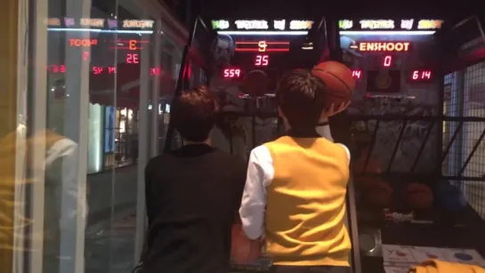 150601 Ten & Jaehyun #WELOVEBASKETBALL