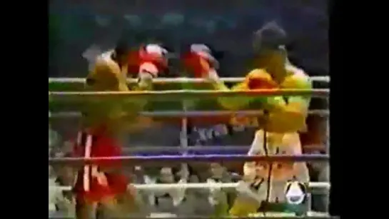 1989-10-18 Khaokor Galaxy vs Luisito Espinosa (WBA Bantamweight Title)