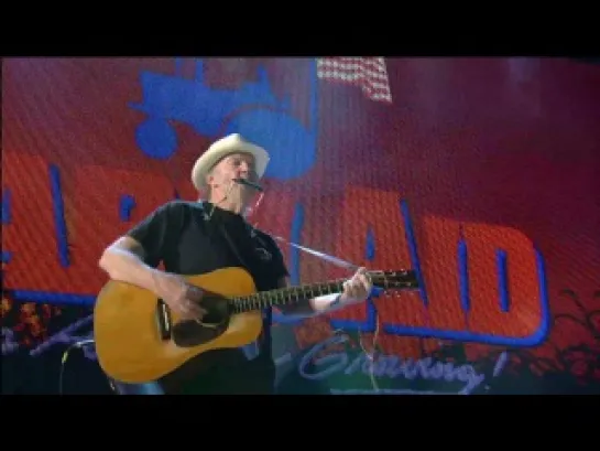 Neil Young - Heart of Gold (Live at Farm Aid 2011)