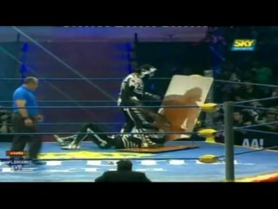 AAA Triplemania XVIII (2010) - 3