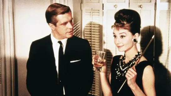 Breakfast at Tiffanys (1961) Audio Latino