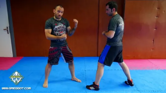 Technique MMA avec Johnny Frachey - Comment se relever après un Takedown