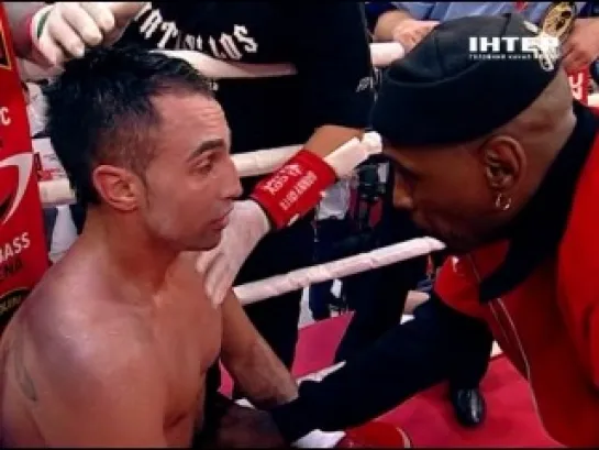 2012-04-29 Vyacheslav Senchenko vs Paul Malignaggi (WBA Welterweight Title)