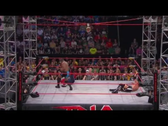 Kenny King vs Chris Sabin vs Suicide (Ultimate X) (Slammiversary 2013)