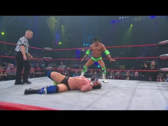 Eric Young vs Robbie E (Final Resolution 2011) TNATION.RU