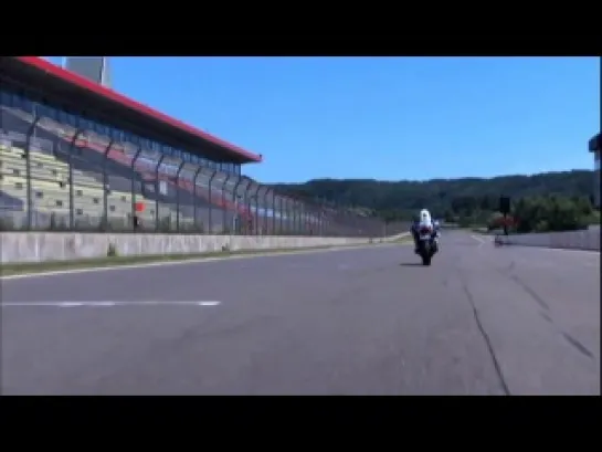 Suzuki GSX-R600 official promo video 2011