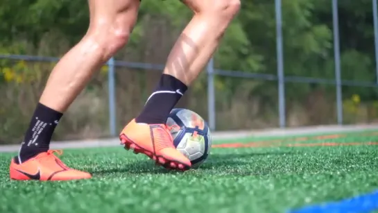 50 Ball Mastery Exercises To Improve Foot Skills and Fast Feet _ Ball Control Dr-3