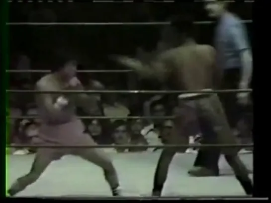 1976-04-03 Alfonso Zamora vs Eusebio Pedroza (WBA Bantamweight Title)