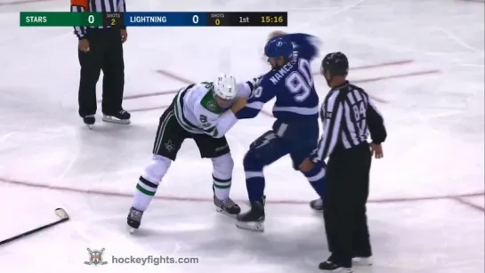 Hockey fight: Dan Hamhuis vs Vladislav Namestnikov Nov 16, 2017