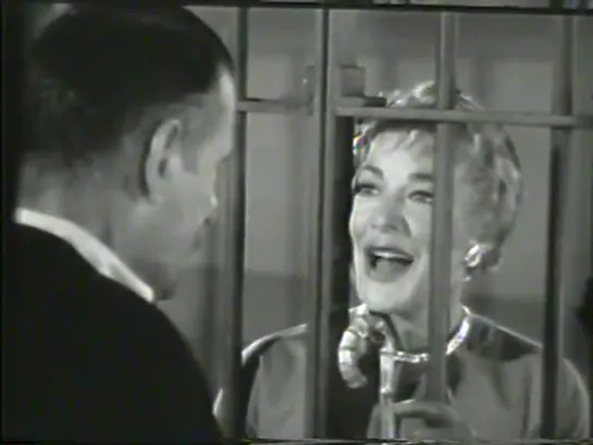 The Betty Hutton Show - Goldie Goes Broke S1 E6 5 Nov. 1959 eng english